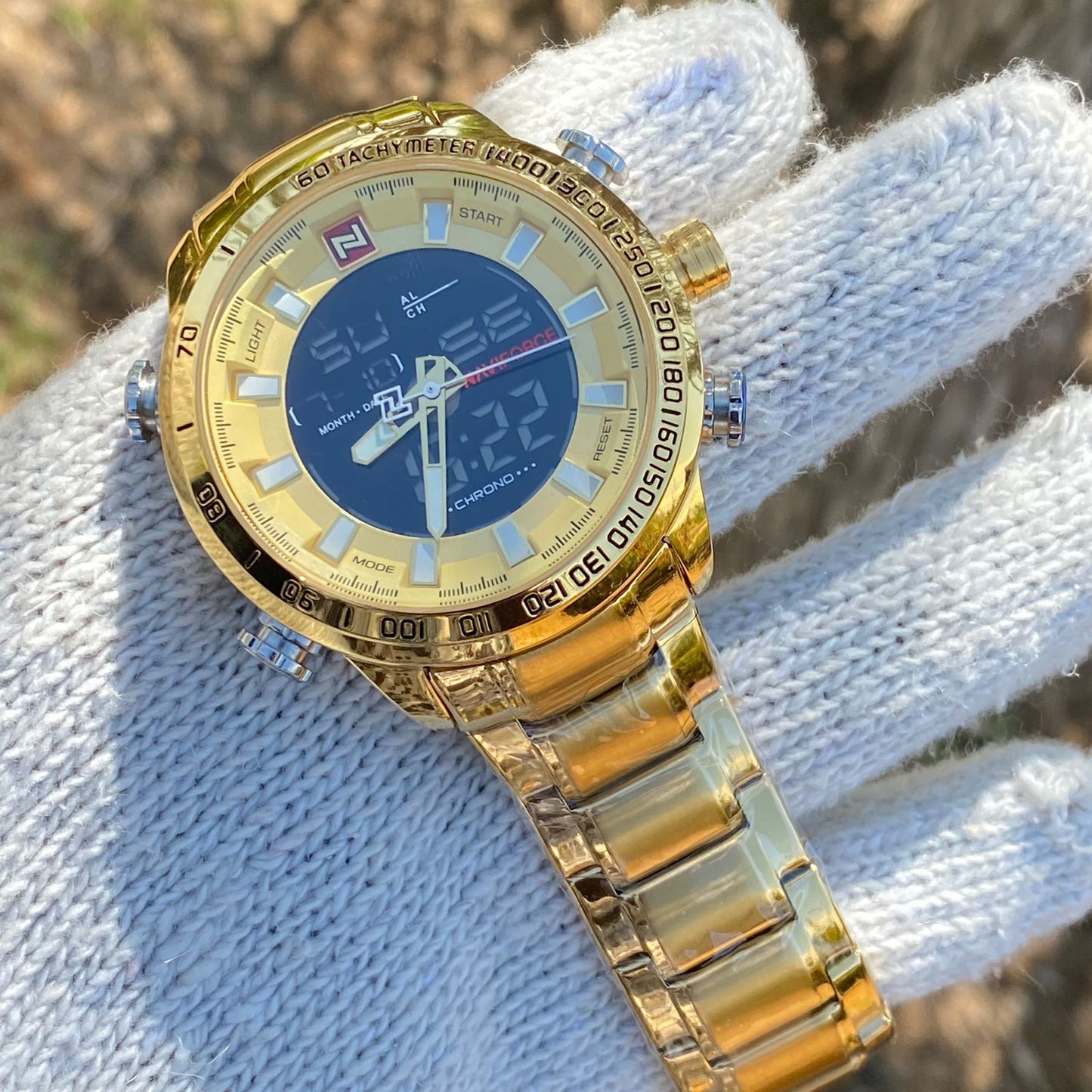 Naviforce Men Metallic Gold Strap Watch